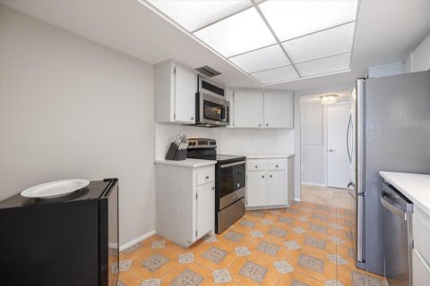 Condominio en alquiler en Sarasota, Florida, 2 dormitorios, 125.42 m2 № 1512467 - foto 22