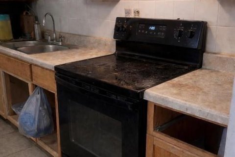 Commercial property in Apopka, Florida 2 bedrooms, 150.5 sq.m. № 2197045 - photo 6