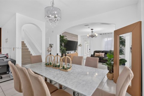 Villa ou maison à vendre à Homestead, Floride: 4 chambres, 202.81 m2 № 2433889 - photo 6