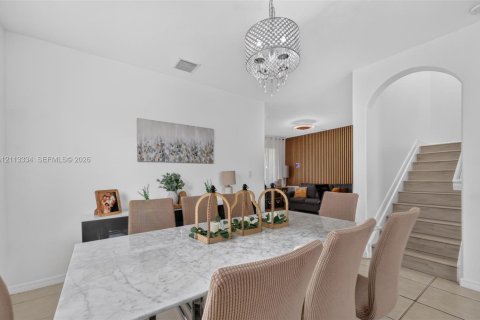 Villa ou maison à vendre à Homestead, Floride: 4 chambres, 202.81 m2 № 2433889 - photo 10