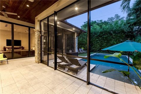 Casa en venta en Fort Lauderdale, Florida, 4 dormitorios, 330.64 m2 № 2253102 - foto 10