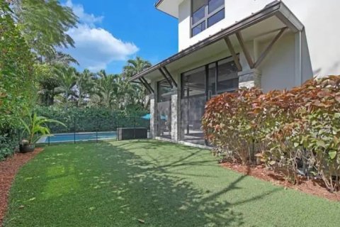 Casa en venta en Fort Lauderdale, Florida, 4 dormitorios, 330.64 m2 № 2253102 - foto 20