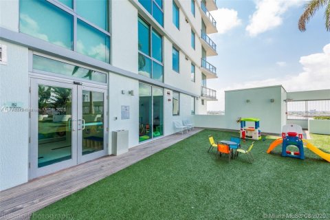 Condominio en venta en Miami, Florida, 2 dormitorios, 104.14 m2 № 2270959 - foto 29