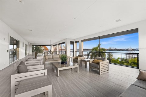 Casa en venta en Windermere, Florida, 4 dormitorios, 731.33 m2 № 1823191 - foto 19