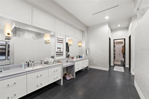 Casa en venta en Windermere, Florida, 4 dormitorios, 731.33 m2 № 1823191 - foto 14