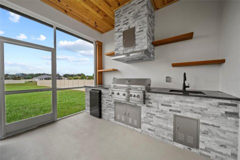 House in San Antonio, Florida 3 bedrooms, 243.03 sq.m. № 1847514 - photo 30