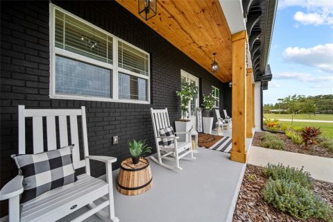 House in San Antonio, Florida 3 bedrooms, 243.03 sq.m. № 1847514 - photo 4