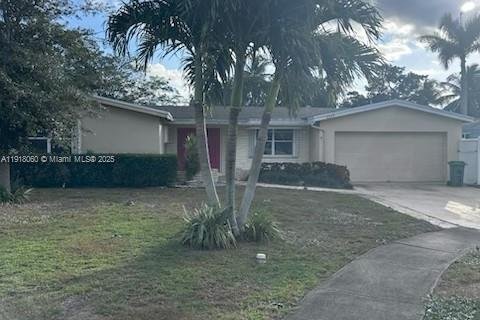 House in Margate, Florida 3 bedrooms, 148.27 sq.m. № 1972966 - photo 2