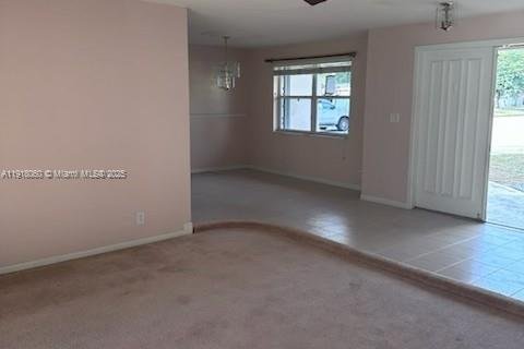 House in Margate, Florida 3 bedrooms, 148.27 sq.m. № 1972966 - photo 8