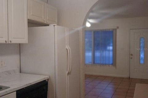 House in Saint Petersburg, Florida 3 bedrooms, 125.79 sq.m. № 2095575 - photo 10