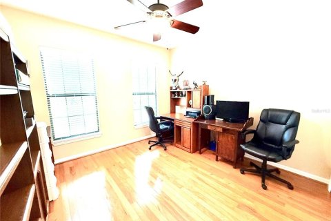 House in Seffner, Florida 5 bedrooms, 268.67 sq.m. № 1737235 - photo 19