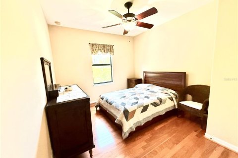 House in Seffner, Florida 5 bedrooms, 268.67 sq.m. № 1737235 - photo 14