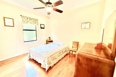 House in Seffner, Florida 5 bedrooms, 268.67 sq.m. № 1737235 - photo 17