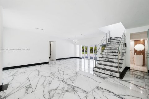 Купить виллу или дом в Саутвест-Ранчес, Флорида 5 спален, 358.05м2, № 1960274 - фото 6