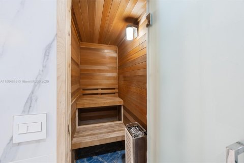 Купить виллу или дом в Саутвест-Ранчес, Флорида 5 спален, 358.05м2, № 1960274 - фото 21