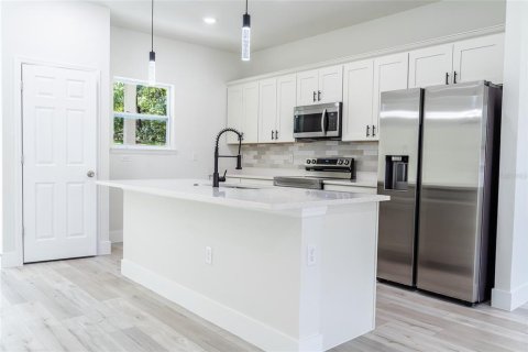 Villa ou maison à vendre à Citrus Springs, Floride: 3 chambres, 142.05 m2 № 1817324 - photo 4