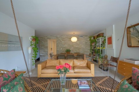 Copropriété à vendre à Key Biscayne, Floride: 2 chambres, 117.06 m2 № 1966782 - photo 3