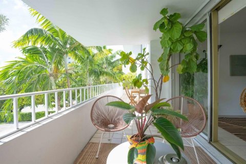 Copropriété à vendre à Key Biscayne, Floride: 2 chambres, 117.06 m2 № 1966782 - photo 9