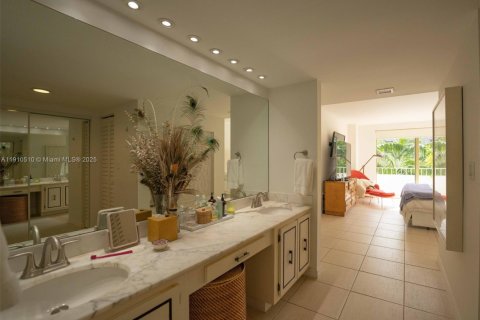Copropriété à vendre à Key Biscayne, Floride: 2 chambres, 117.06 m2 № 1966782 - photo 8