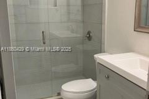 Снять в аренду виллу или дом в Дейви, Флорида 3 спальни, 145.48м2, № 1887723 - фото 18