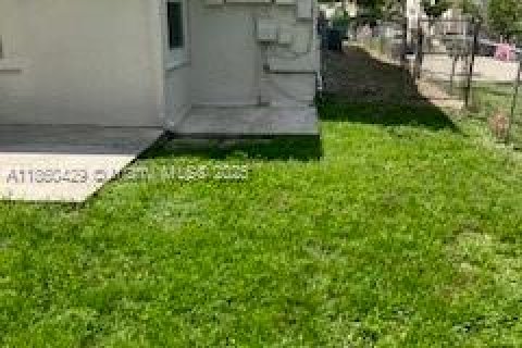 Снять в аренду виллу или дом в Дейви, Флорида 3 спальни, 145.48м2, № 1887723 - фото 25