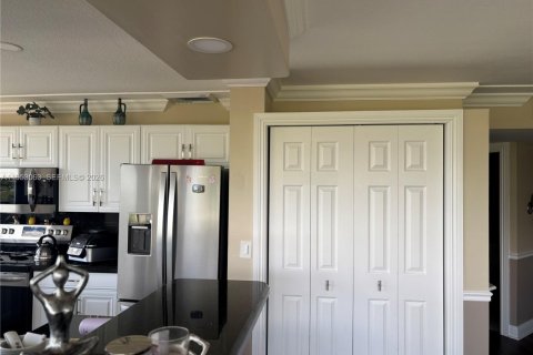 Copropriété à vendre à West Palm Beach, Floride: 2 chambres, 110.93 m2 № 2153229 - photo 8