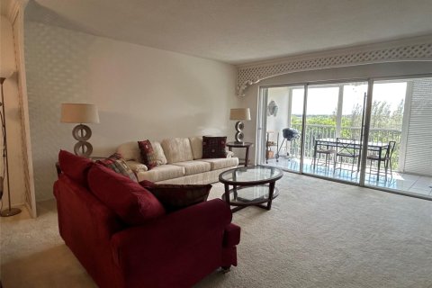 Condominio en venta en Pompano Beach, Florida, 3 dormitorios, 139.35 m2 № 1011848 - foto 1
