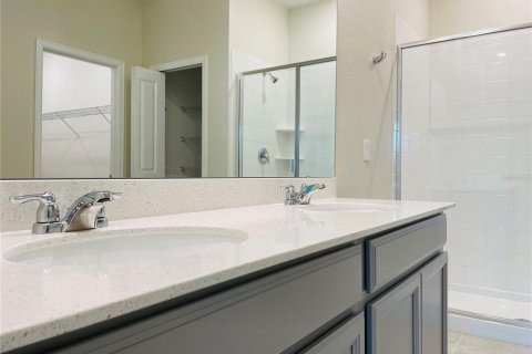 Villa ou maison à louer à Clermont, Floride: 4 chambres, 176.79 m2 № 2405203 - photo 10
