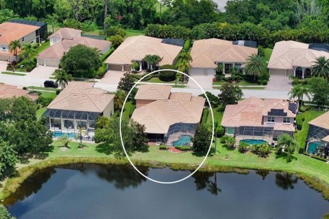 House in Sarasota, Florida 4 bedrooms, 388.05 sq.m. № 1513949 - photo 5