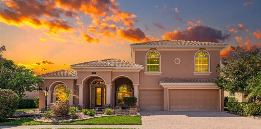 House in Sarasota, Florida 4 bedrooms, 388.05 sq.m. № 1513949
