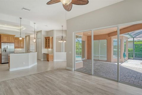 House in Sarasota, Florida 4 bedrooms, 388.05 sq.m. № 1513949 - photo 21