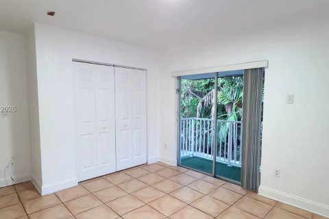 Copropriété à louer à Miami, Floride: 2 chambres, 70.05 m2 № 2281114 - photo 20