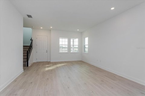 Villa ou maison à vendre à Winter Garden, Floride: 3 chambres, 170.57 m2 № 940055 - photo 6