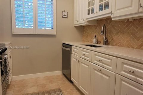 Condominio en alquiler en Fort Lauderdale, Florida, 1 dormitorio, 64.2 m2 № 2019406 - foto 13