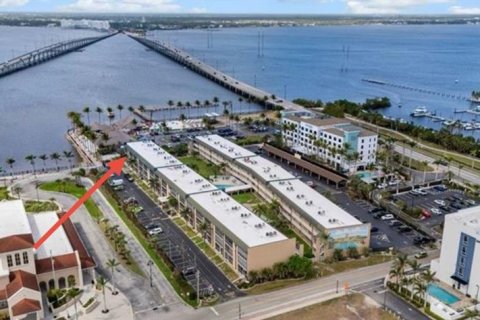 Copropriété à vendre à Punta Gorda, Floride: 2 chambres, 100.06 m2 № 1642663 - photo 1