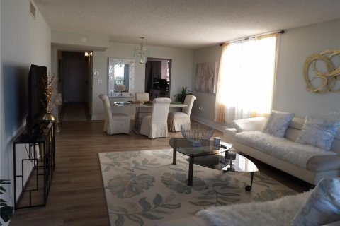 Condominio en venta en Clearwater, Florida, 2 dormitorios, 143.53 m2 № 2289722 - foto 9