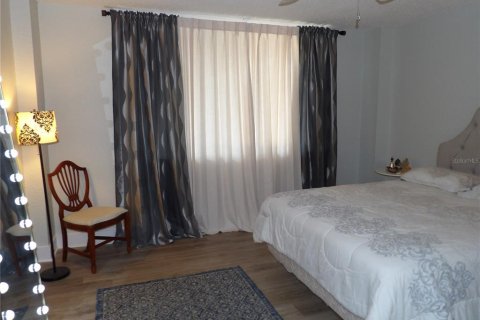 Condominio en venta en Clearwater, Florida, 2 dormitorios, 143.53 m2 № 2289722 - foto 19