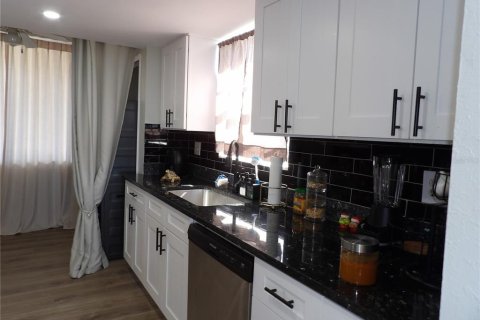 Condominio en venta en Clearwater, Florida, 2 dormitorios, 143.53 m2 № 2289722 - foto 26