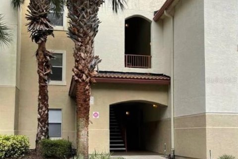 Condo in Altamonte Springs, Florida, 2 bedrooms  № 2214312