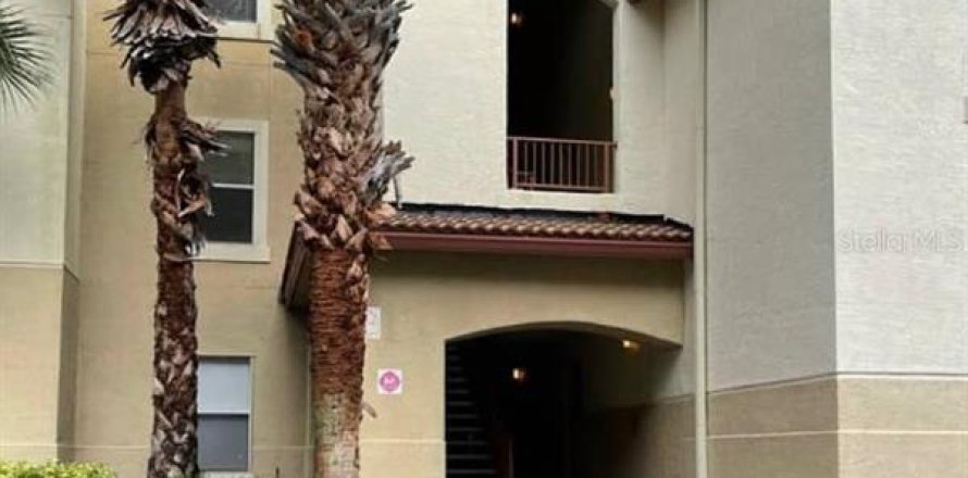 Condo in Altamonte Springs, Florida, 2 bedrooms № 2214312