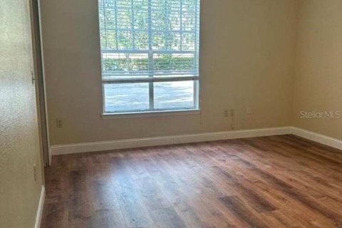 Condo in Altamonte Springs, Florida, 2 bedrooms № 2214312 - photo 19