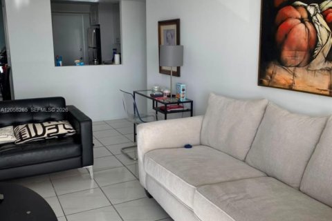 Copropriété à louer à Key Biscayne, Floride: 2 chambres, 124.02 m2 № 2168384 - photo 12