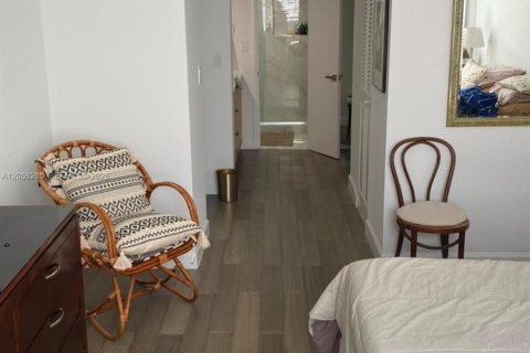 Copropriété à louer à Key Biscayne, Floride: 2 chambres, 124.02 m2 № 2168384 - photo 8