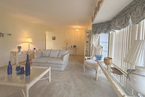 Casa en venta en Port Charlotte, Florida, 3 dormitorios, 184.23 m2 № 1789212 - foto 8