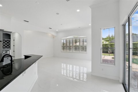 House in Orlando, Florida 5 bedrooms, 335.84 sq.m. № 1822840 - photo 13