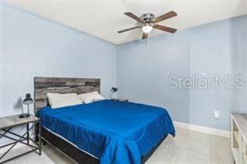 Casa en venta en Tampa, Florida, 4 dormitorios, 200.2 m2 № 2349881 - foto 28