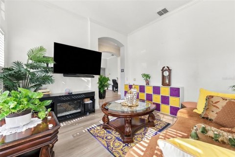Villa ou maison à vendre à Orlando, Floride: 4 chambres, 218.23 m2 № 2415308 - photo 9