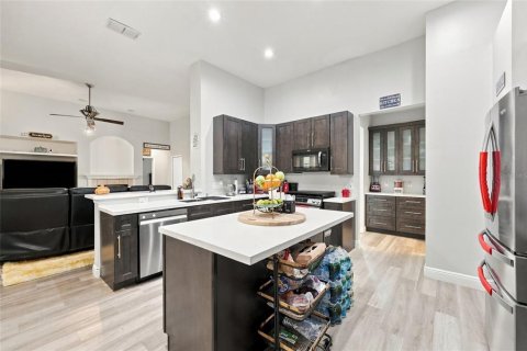 Villa ou maison à vendre à Orlando, Floride: 4 chambres, 218.23 m2 № 2415308 - photo 19
