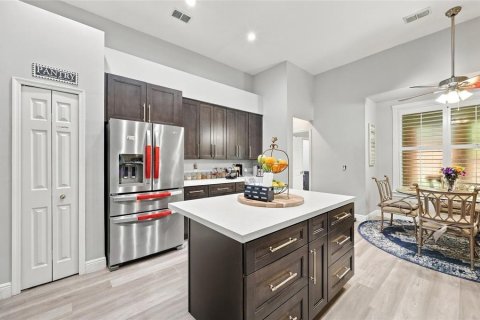 Villa ou maison à vendre à Orlando, Floride: 4 chambres, 218.23 m2 № 2415308 - photo 20