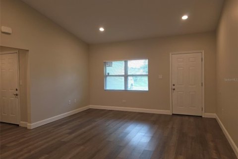 Casa en alquiler en Ocala, Florida, 3 dormitorios, 127.09 m2 № 2287478 - foto 3